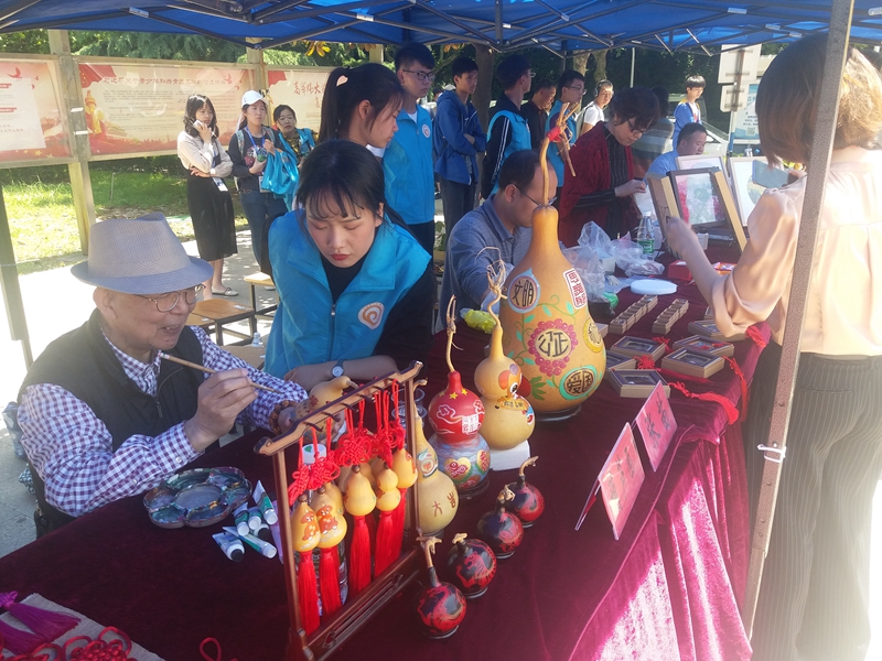 民俗文化進(jìn)校園 (3).jpg