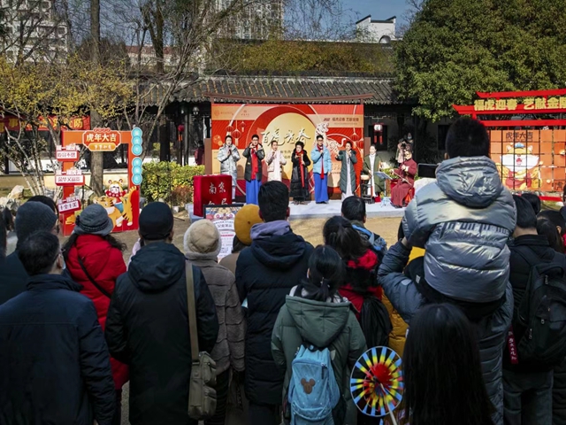 南京白局演出.jpg
