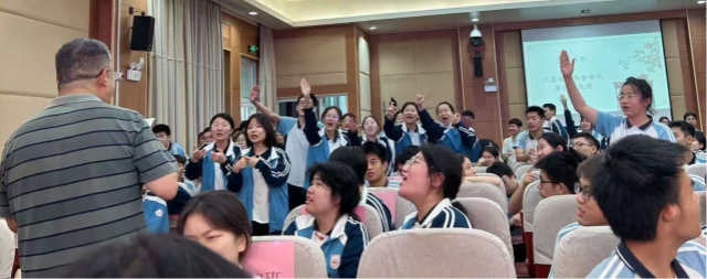 江寧織造博物館走進(jìn)南京聾人學(xué)校開展紅樓夢(mèng)宣傳推廣活動(dòng) (3).png
